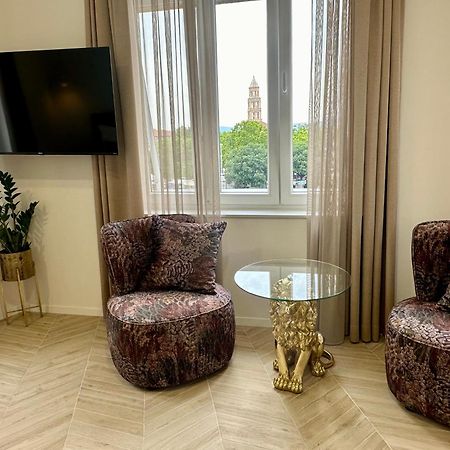 Mariani Luxury Rooms In Center Split Bagian luar foto