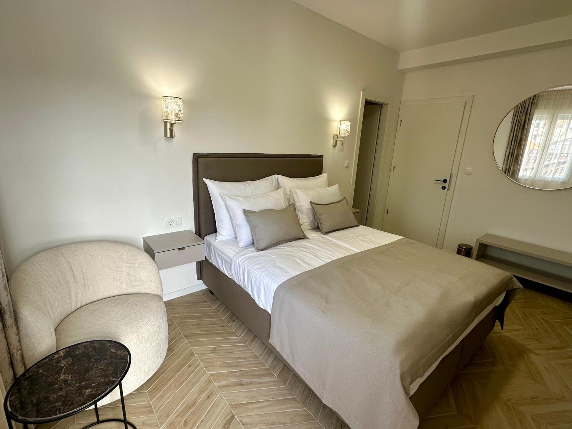 Mariani Luxury Rooms In Center Split Bagian luar foto