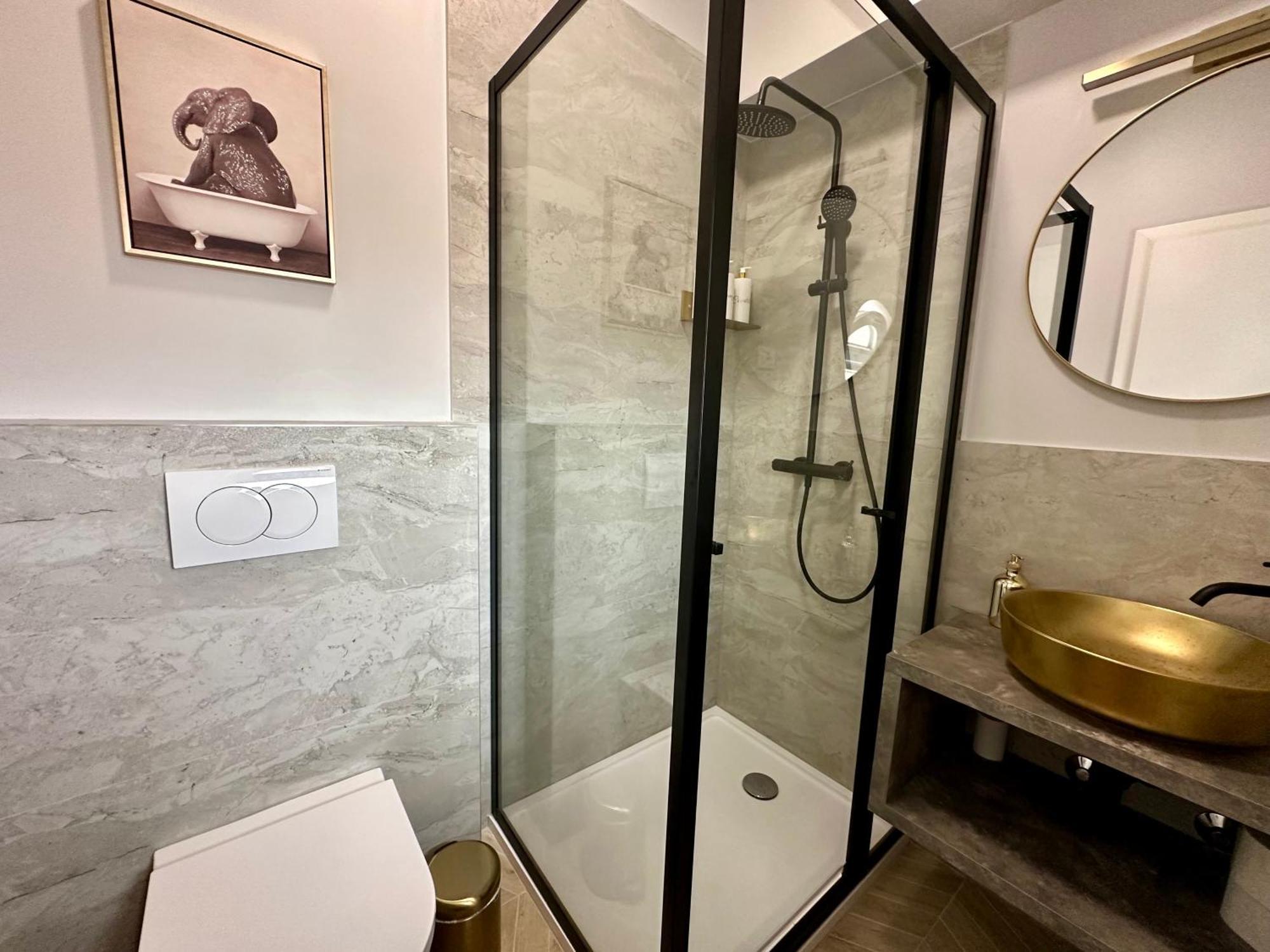 Mariani Luxury Rooms In Center Split Bagian luar foto