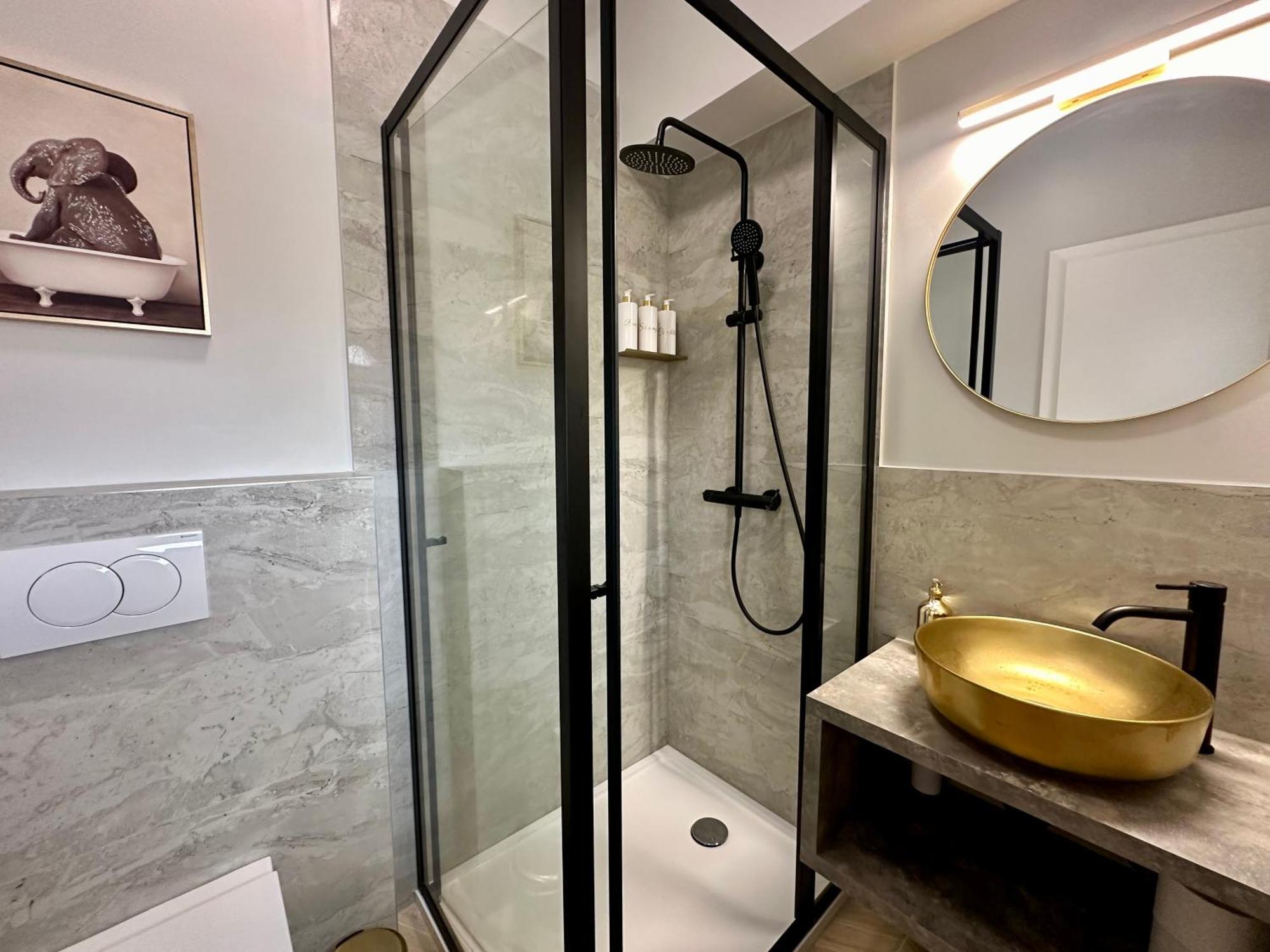Mariani Luxury Rooms In Center Split Bagian luar foto