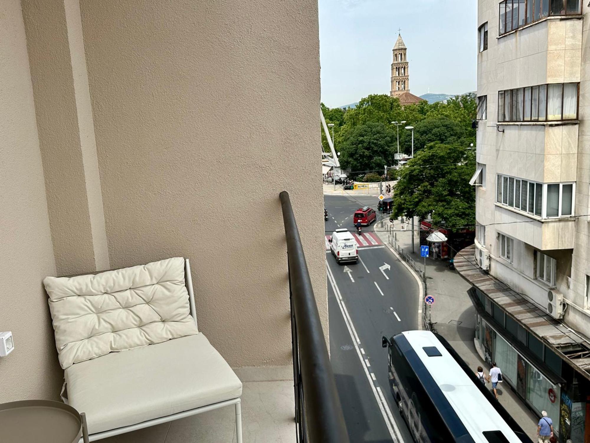 Mariani Luxury Rooms In Center Split Bagian luar foto