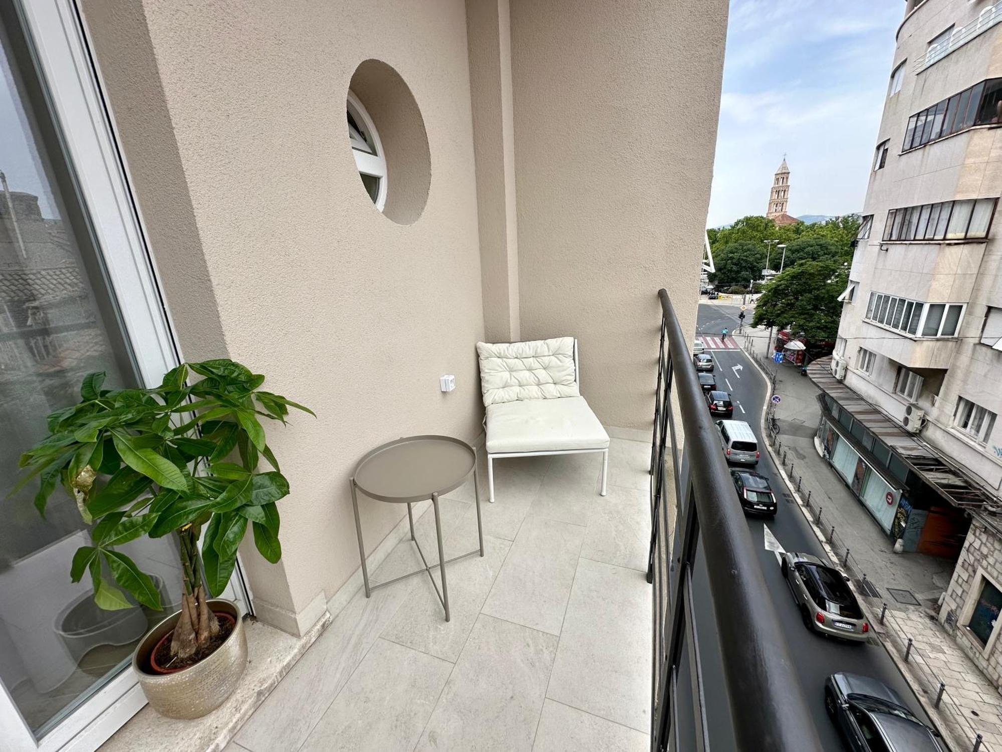 Mariani Luxury Rooms In Center Split Bagian luar foto
